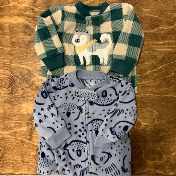 #2. Carter’s 3 month zippered sleeper set - Picture 1 of 4